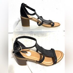 Dr. Scholl's True Comfort SHINE 9 Black and Tan Wood Stack Heeled Sandals